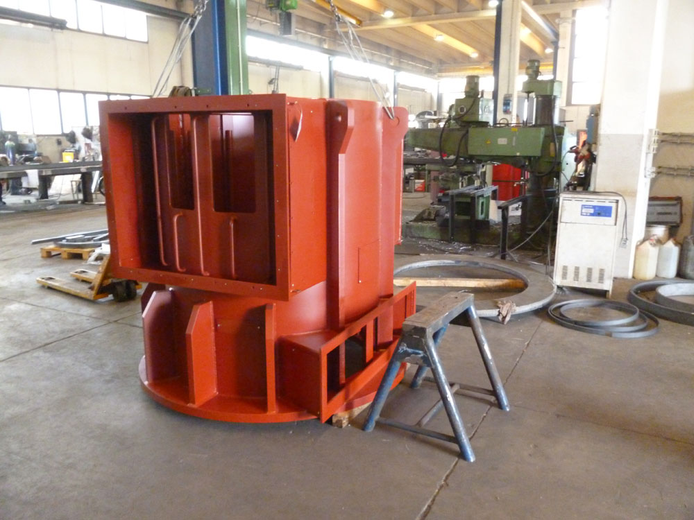 Metal structures for engines and generators